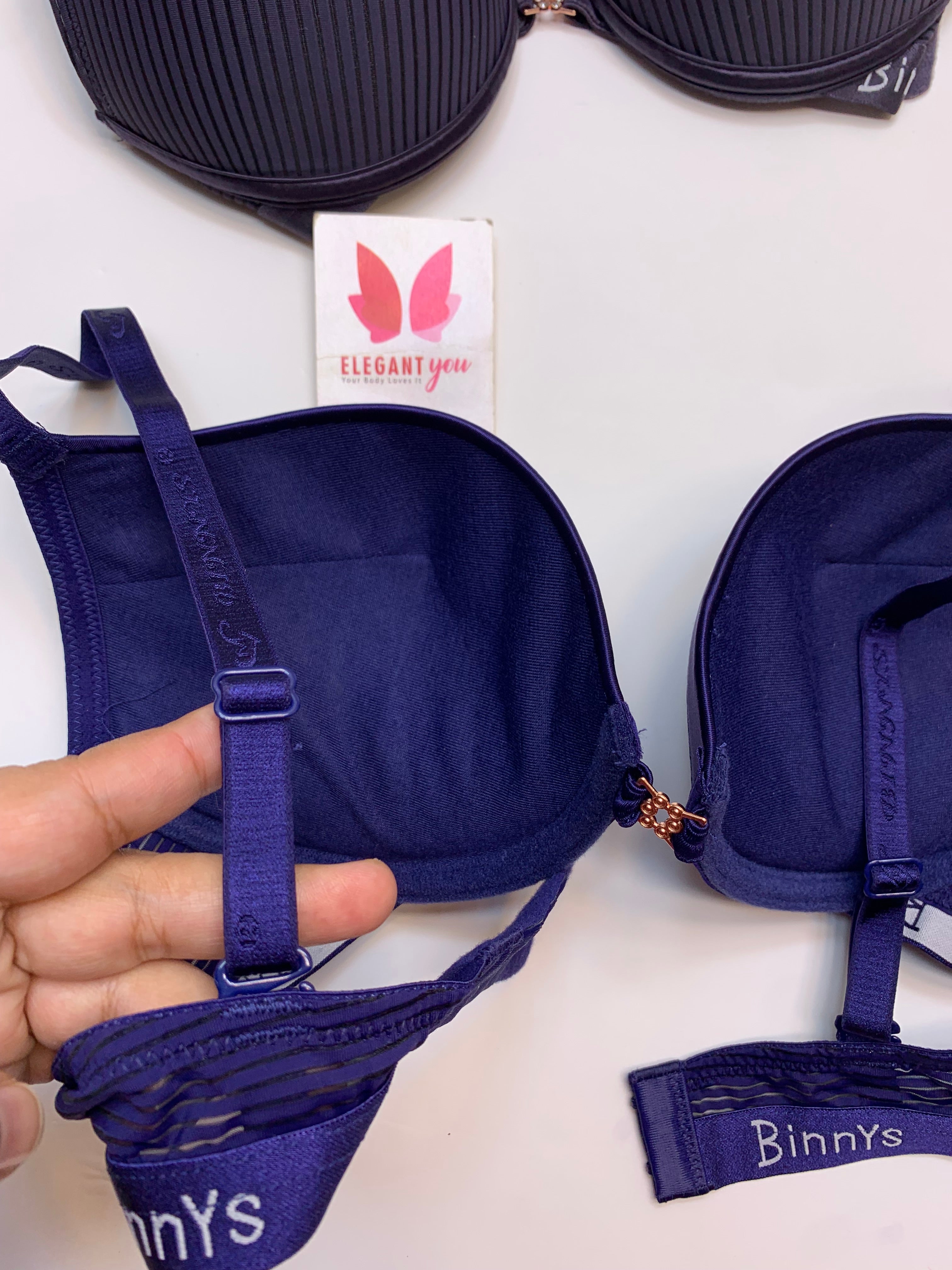 Binnys Most Demanding Plunge Bra (149)